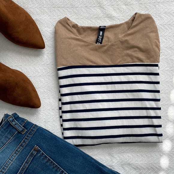 Design Lab Lord & Taylor Tops - Fitted Blouse Top